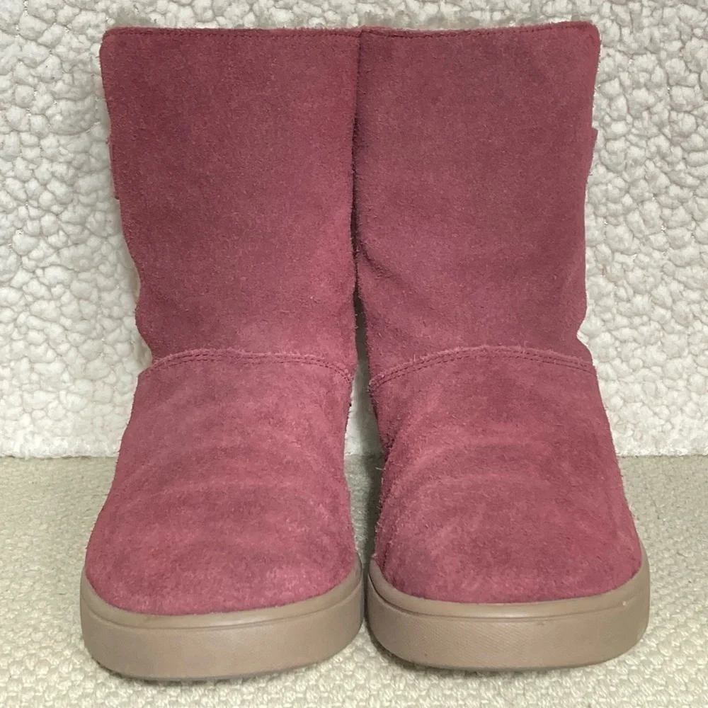 Koolaburra by UGG Kid's Plum Suede w/2 Straps & Fleece Lined Ankle Boots SZ US 3
